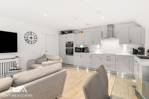 2 bedroom apartment for sale, Kingfisher Way, Harlow
