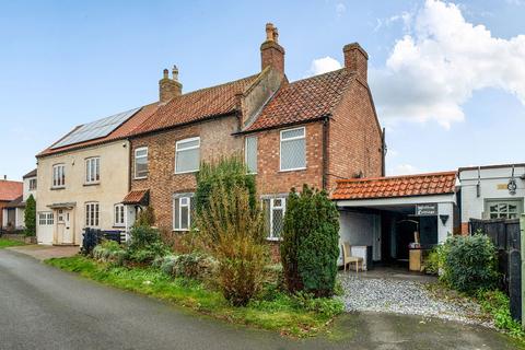 3 bedroom semi-detached house for sale - Willow Cottage, Granby