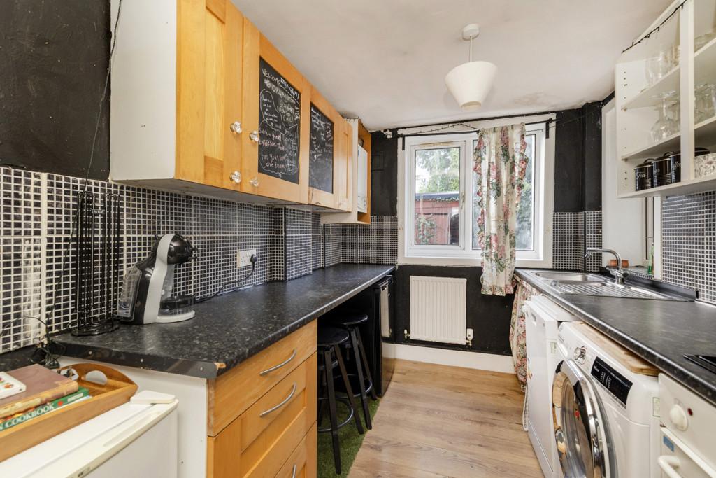 Kitchen of 10 (Flat 1) Oxgangs Avenue