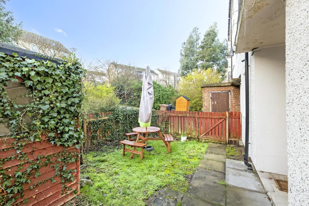 Garden of 10 (Flat 1) Oxgangs Avenue