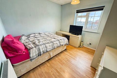 3 bedroom semi-detached house for sale, Lee Avenue, Lincoln LN4