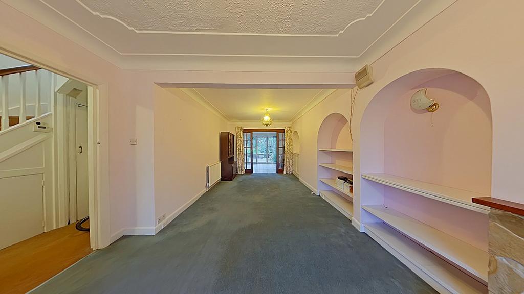 Through Lounge