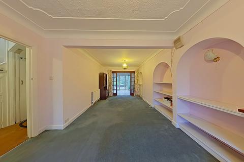 5 bedroom semi-detached house for sale, Rickmansworth Road, Watford WD18