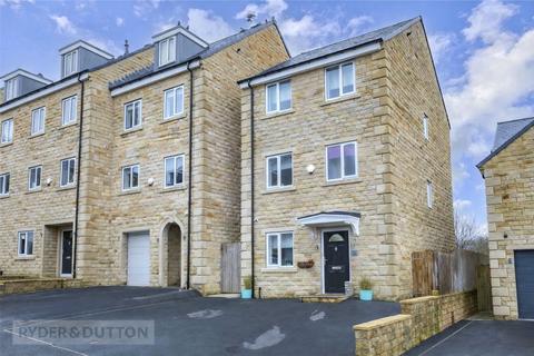 3 bedroom townhouse for sale, Park View, Holmfield, Halifax, West Yorkshire, HX2