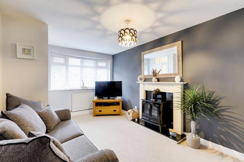 2 bedroom end of terrace house for sale, Polperro Way, Nottingham NG15
