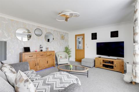2 bedroom detached bungalow for sale, Walk Mill Drive, Nottingham NG15