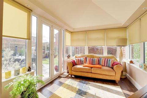 4 bedroom detached house for sale, Avonbridge Close, Nottingham NG5
