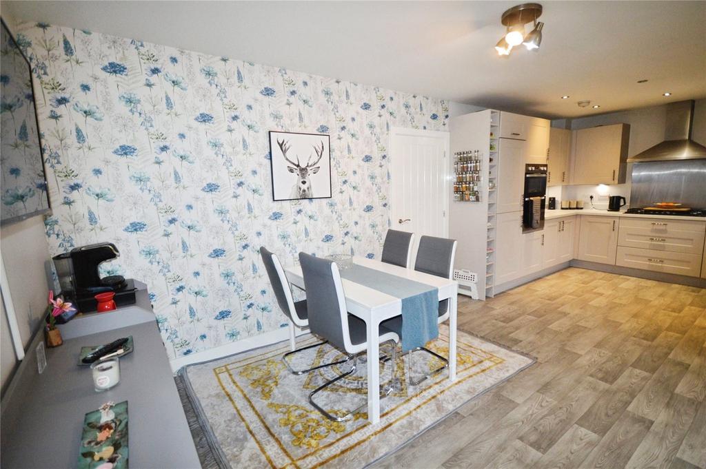 Kitchen/Family Room