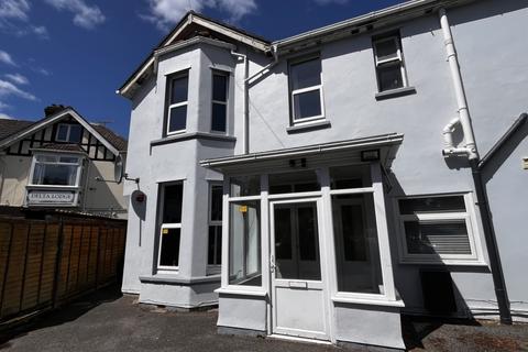 2 bedroom flat to rent, Rushton Crescent, Bournemouth, Dorset, BH3