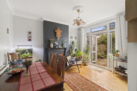 3 bedroom terraced house for sale, Glencairn Road, SW16