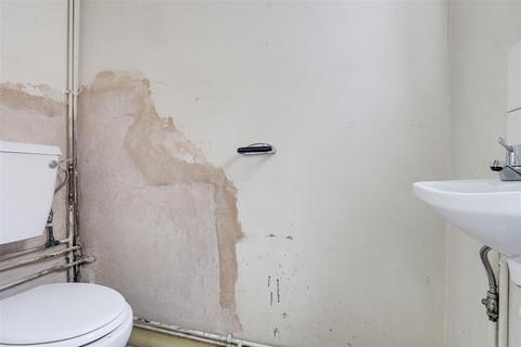 3 bedroom terraced house for sale, Lyndhurst Road, Nottingham NG2