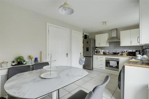 3 bedroom terraced house for sale, Russet Way, Nottingham NG8