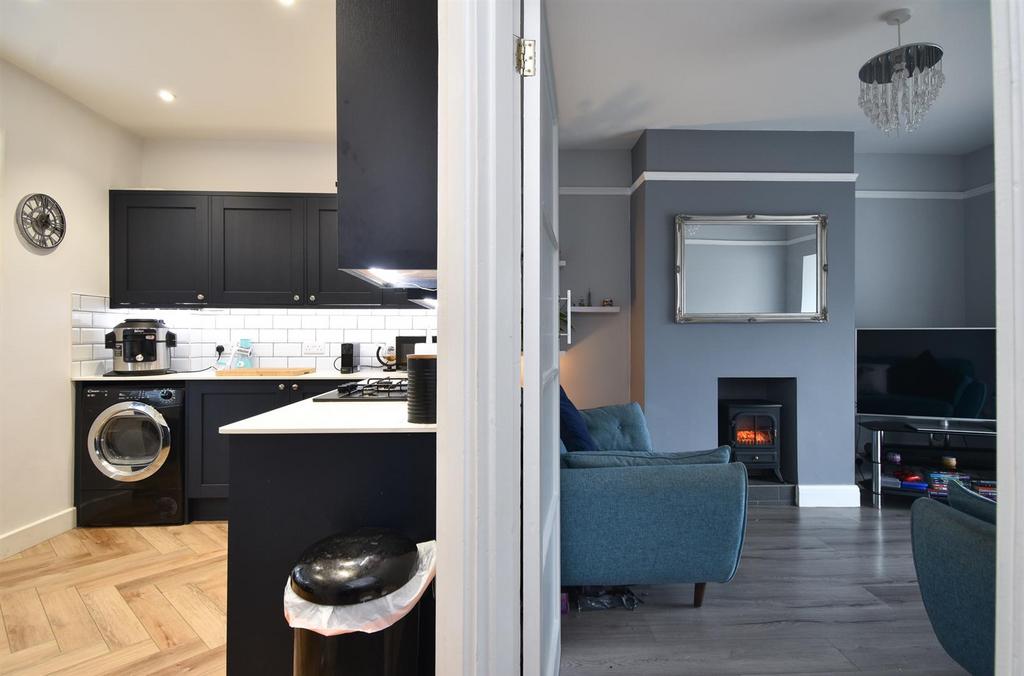 Living room & kitchen