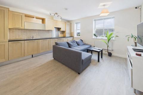 1 bedroom flat to rent, Holywell Drive, Warrington, WA1