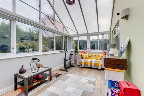 3 bedroom detached bungalow for sale, Christina Crescent, Nottingham NG6