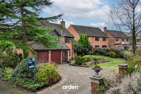 4 bedroom detached house for sale - Hither Green Lane, Redditch, B98