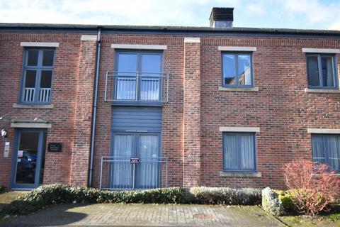 2 bedroom flat for sale, Malden House, Searle Drive, Priddy`s Hard, Gosport