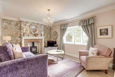 2 bedroom detached house for sale, Victoria Avenue, Derby DE72