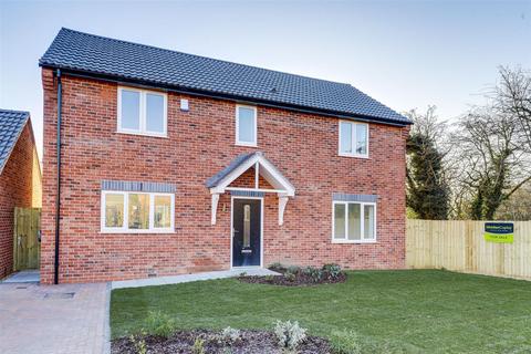4 bedroom detached house for sale - Meadow Croft Gardens, Nottingham NG15