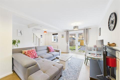 3 bedroom terraced house for sale, Southern Way, Farnborough, Hampshire, GU14