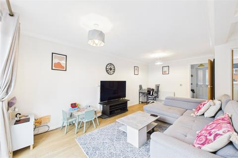 3 bedroom terraced house for sale, Southern Way, Farnborough, Hampshire, GU14