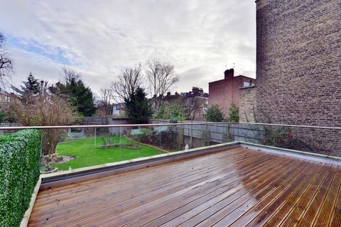 1 bedroom apartment to rent, Priory Road, South Hampstead, London NW6