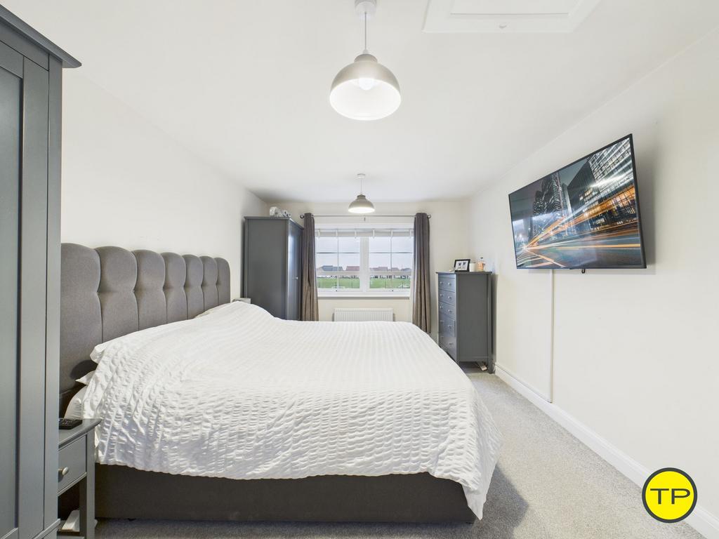 Main bedroom