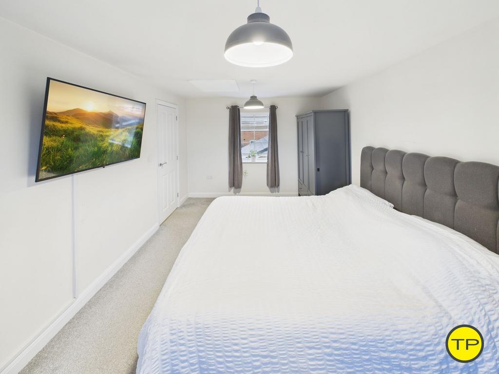 Main bedroom