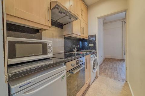 1 bedroom apartment to rent, Southleigh Road, Bristol BS8