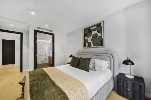 2 bedroom apartment to rent, Triptych Bankside, London, SE1