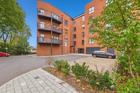 2 bedroom apartment for sale, Pitcher Lane, Ashford, Surrey, TW15
