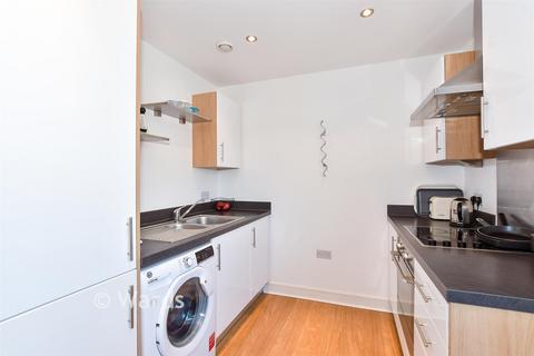 1 bedroom flat for sale, Hewson Court, Maidstone ME14