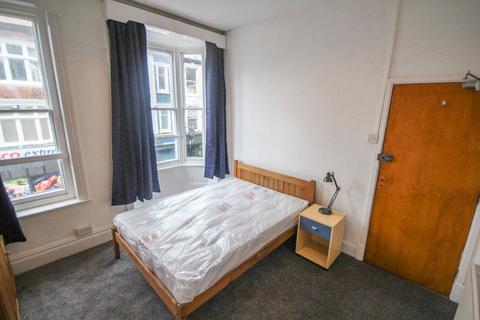 undefined, Furnished Room in Shared House, Terrace Road