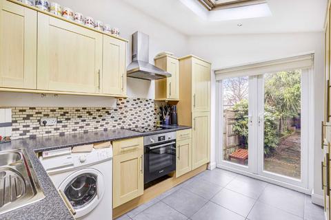 2 bedroom house to rent, Bonner Hill Road, Kingston Upon Thames KT1