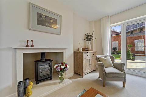 4 bedroom detached house for sale, Lawford Green, Manningtree