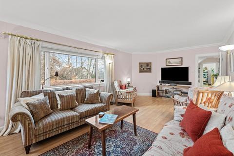 4 bedroom detached house for sale, Burnbrae, Redgate Hill, Kippen, FK8