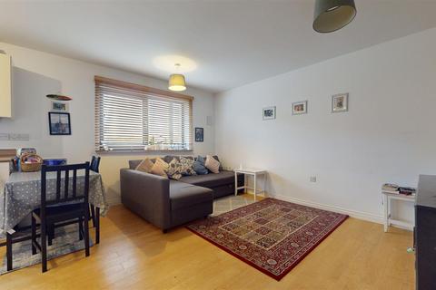 undefined, Countess Way, Milton Keynes MK10