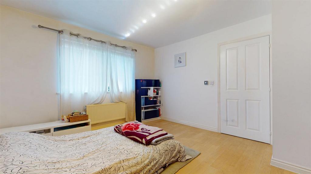 Au--Jq Ya M0a KGnv U6 UM1 Ng.jpg