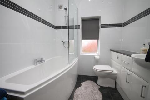 2 bedroom terraced house to rent, Bainbridge Street, Carrville, Durham