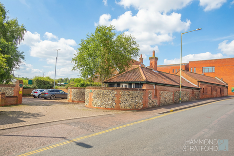 undefined, Church Lane, Eaton