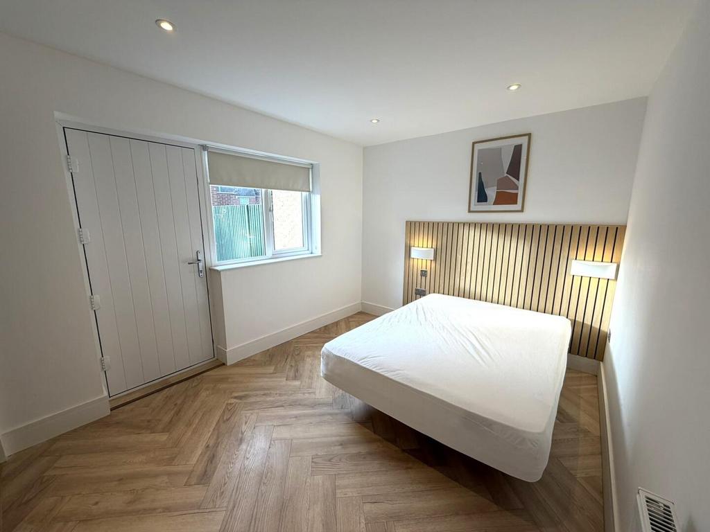 Room 4