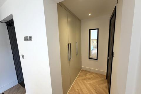 1 bedroom in a house share to rent, Double Ensuite room to rent - Arkwright Walk, Meadows, Nottingham, NG2 2HW