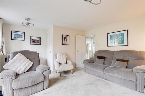 3 bedroom end of terrace house for sale, Verona Avenue, Nottingham NG4