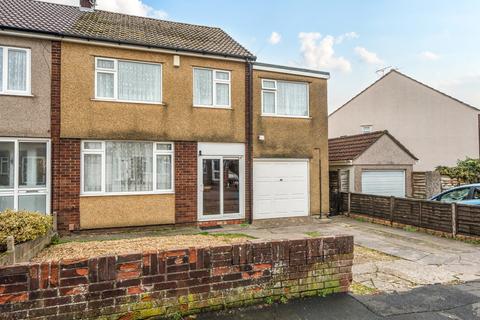 4 bedroom end of terrace house for sale, Meadow View, Bristol BS36
