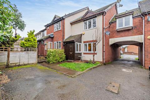 undefined, Fairfield Close, Northwood HA6
