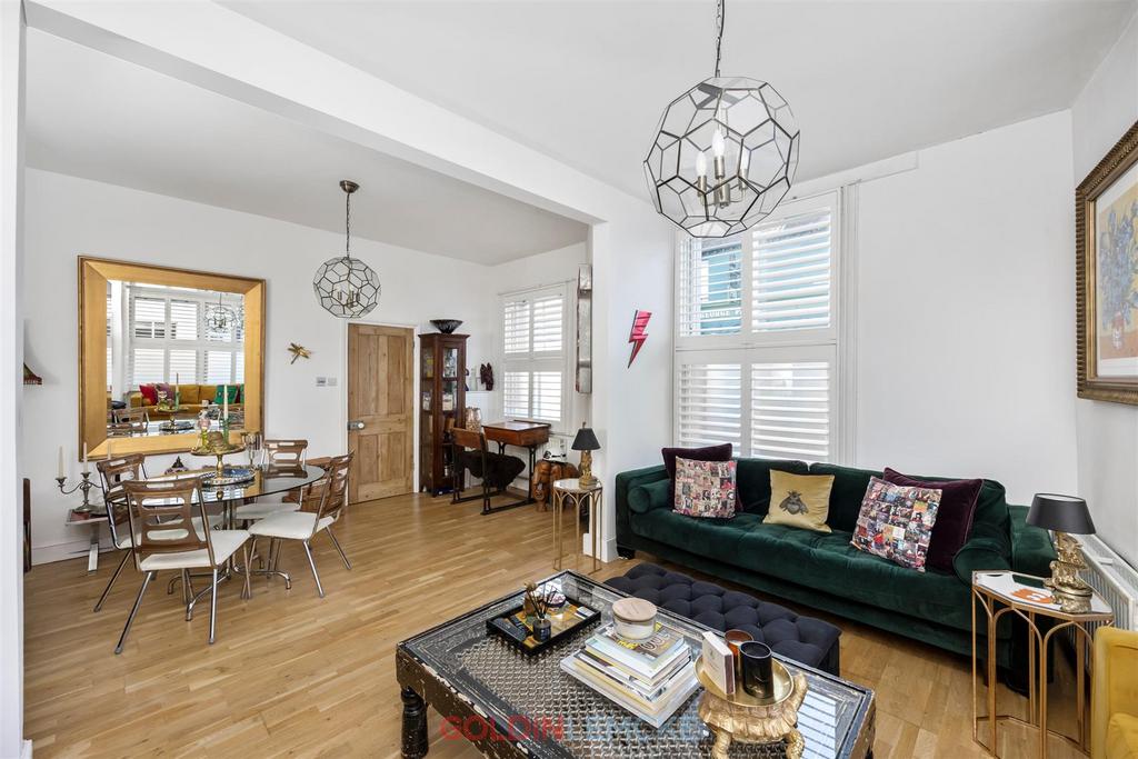 Living/Dining Room