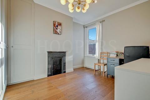 3 bedroom duplex for sale, Redfern Road, London, NW10