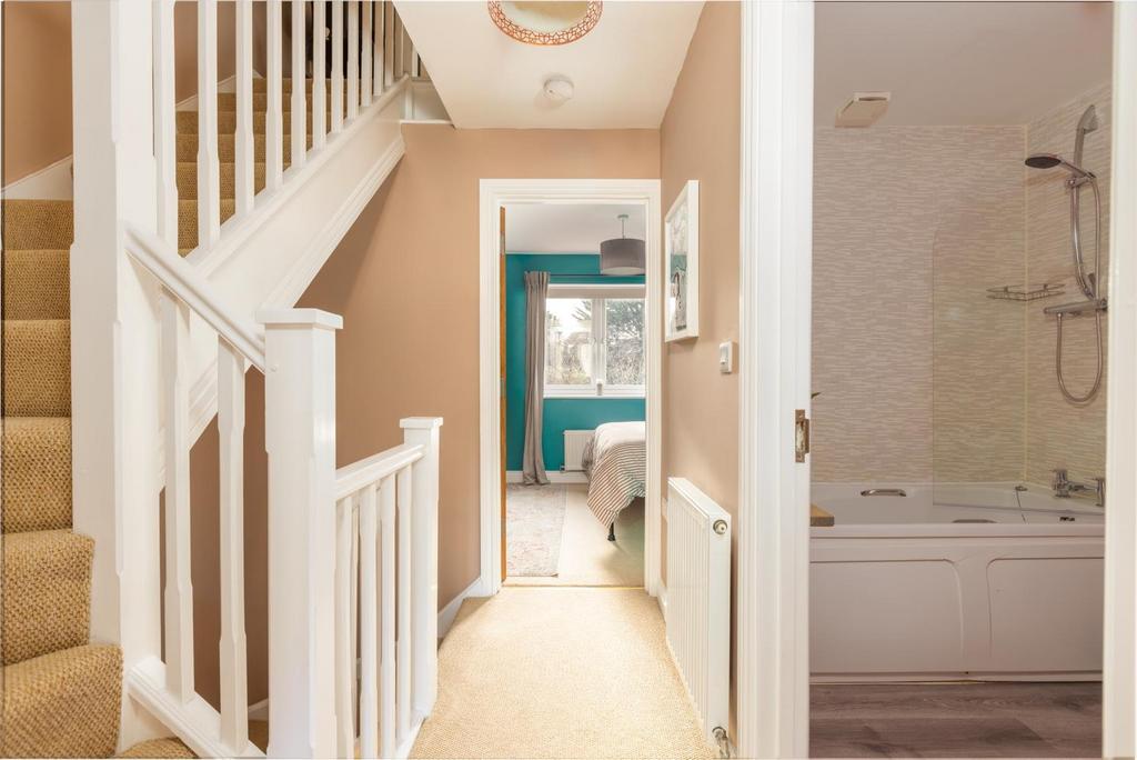 8 Garfield Road, BS5-11.jpg