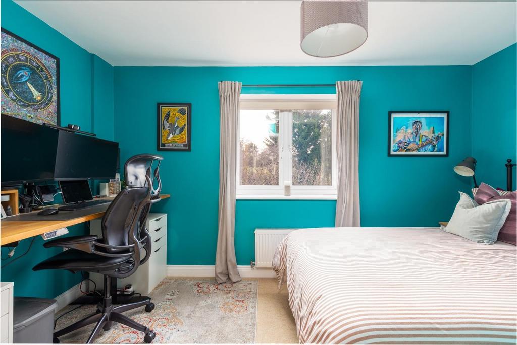 8 Garfield Road, BS5-13.jpg