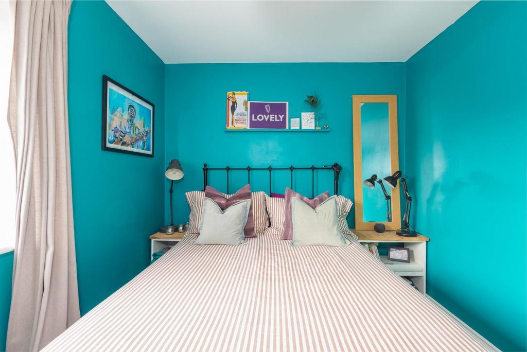 8 Garfield Road, BS5-15.jpg